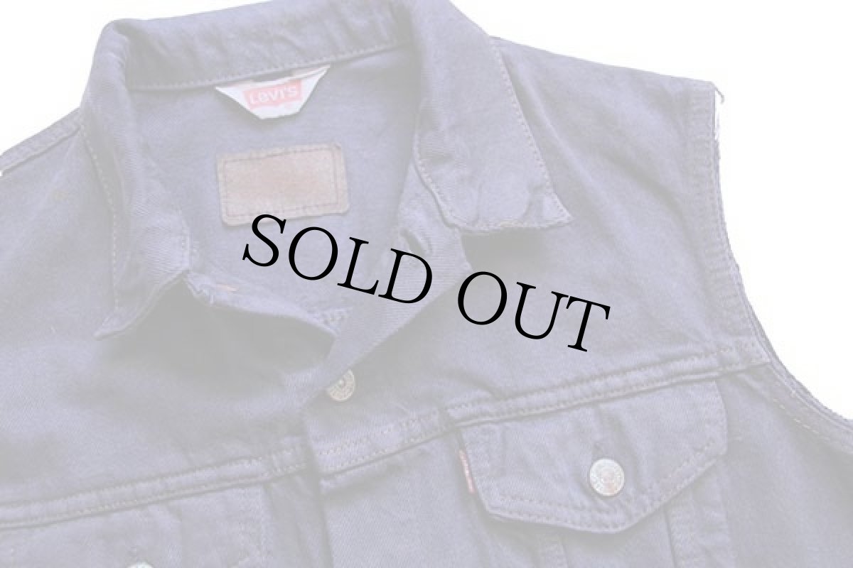 画像3: 80s フランス製 Levi'sリーバイス カットオフ カラーデニムベスト カスタム 後染め ナス紺★ユーロ (3)