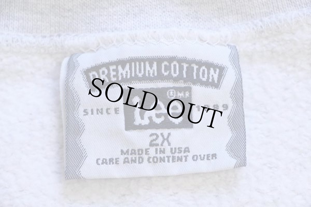 画像4: 90s USA製 Leeリー NOTRE DAME FIGHTING IRISH クローバー 両面プリント スウェット 杢ライトグレー 2XL (4)