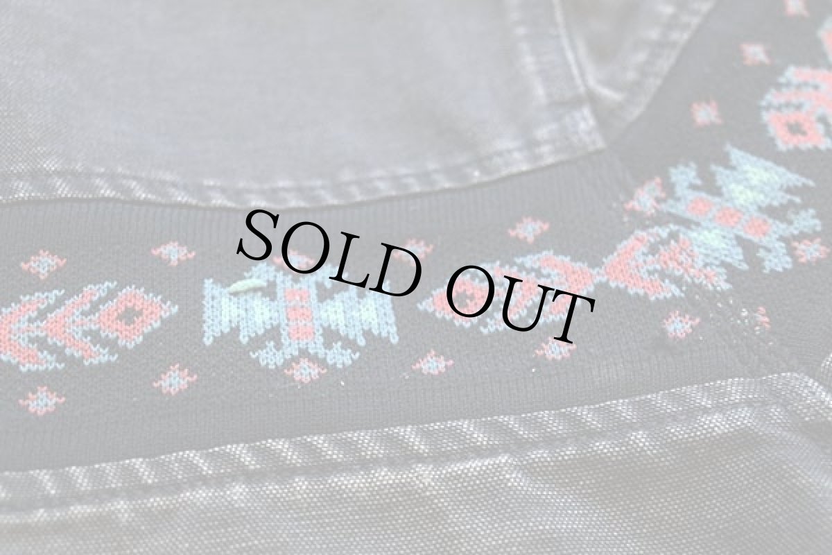 画像6: 90s carharttカーハート ネイティブ柄 ニット切り替え ダック地 アクティブジャケット パーカー 黒 (6)