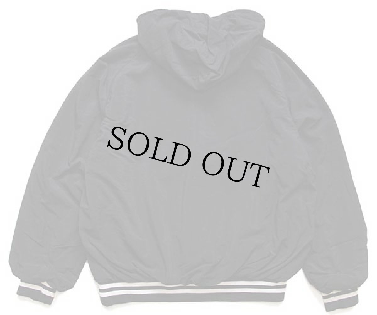 画像2: 90s USA製 BOMBERS RUGBY CLUB 刺繍 プルオーバー ナイロンパーカー 黒 2XL (2)