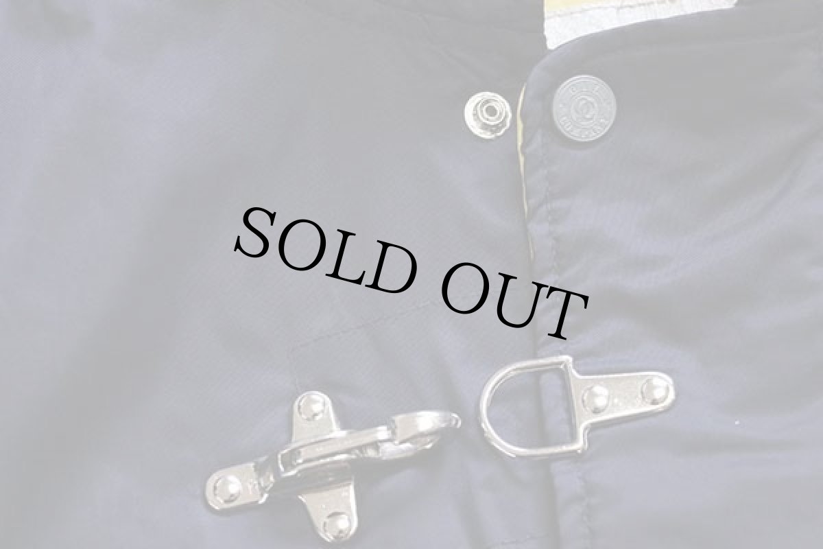 画像6: 90s イタリア製 OIL COMPANY パッチ&刺繍 ナイロン ファイヤーマンジャケット 紺 XL (6)