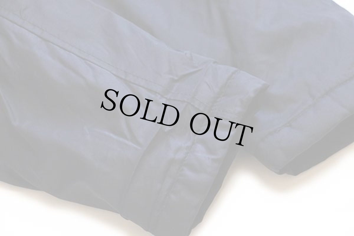 画像7: 90s イタリア製 OIL COMPANY パッチ&刺繍 ナイロン ファイヤーマンジャケット 紺 XL (7)