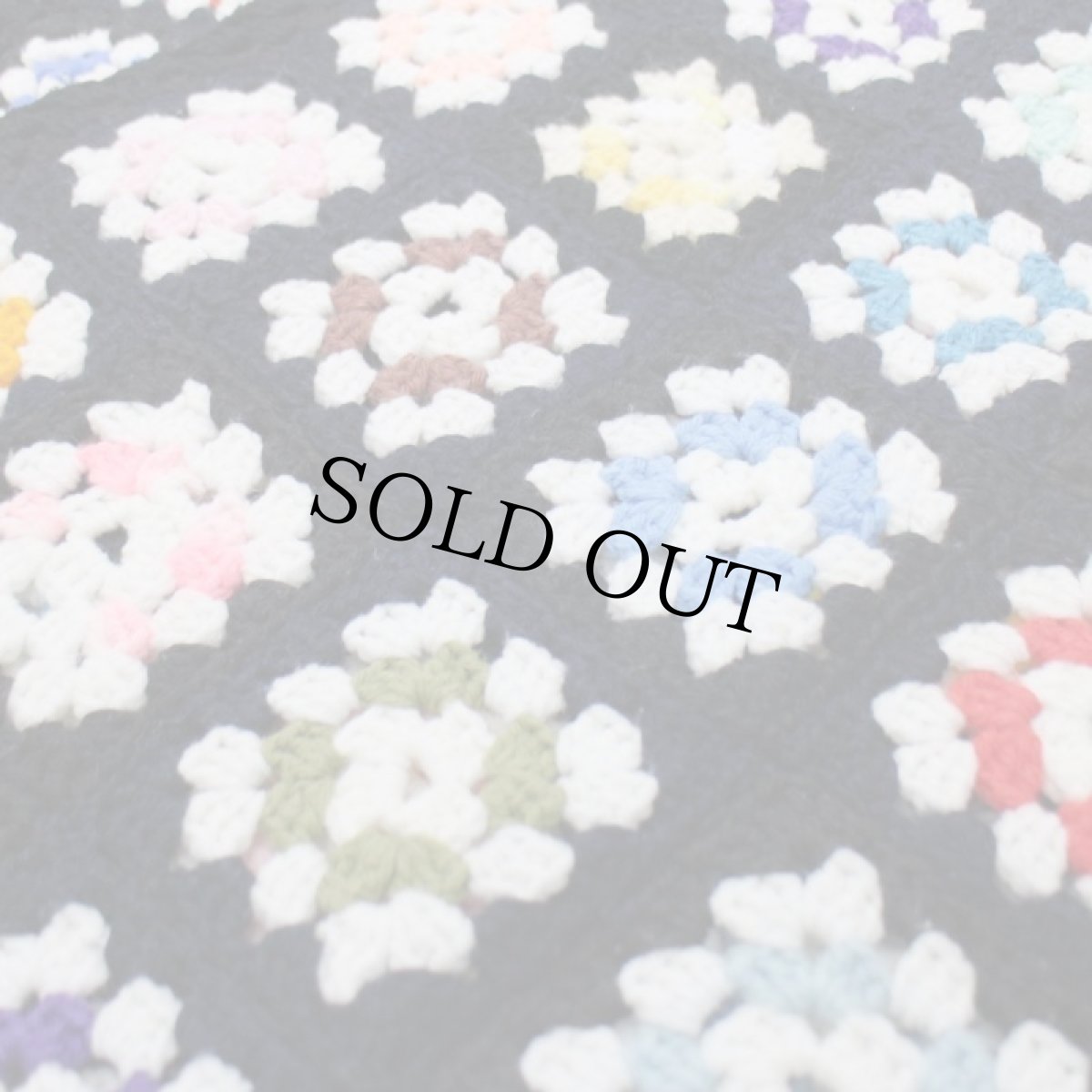 画像4: スクエア モチーフ ニット グラニー ブランケット (4)