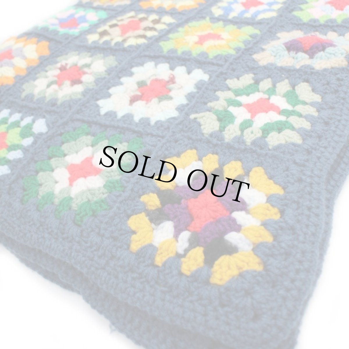 画像4: スクエア モチーフ ニット グラニー ブランケット (4)