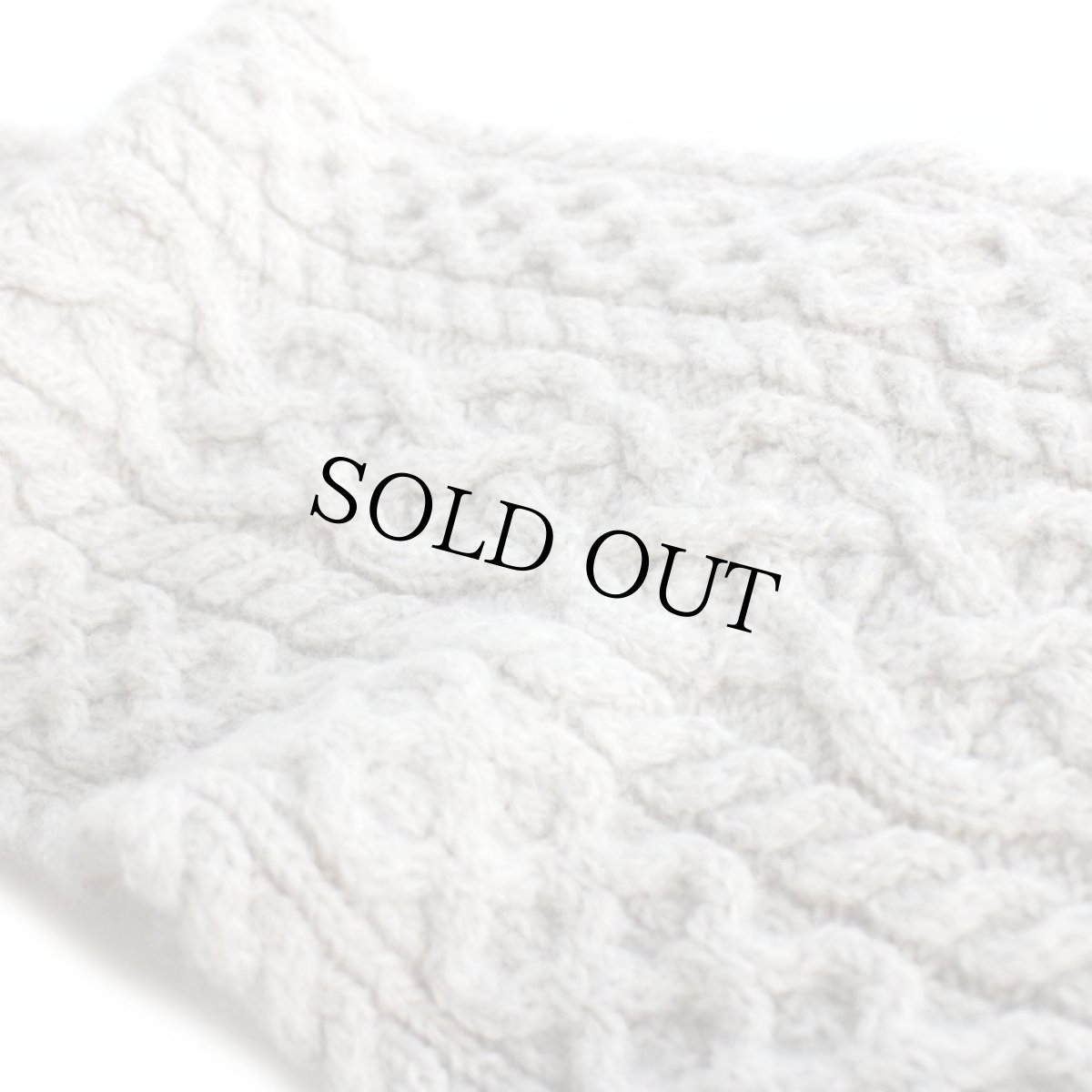 画像4: アイルランド製 Irelandseye ケーブル編み ウール ハンドニット マフラー ライトグレー (4)