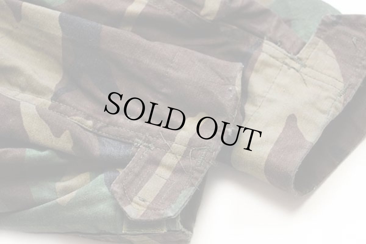 画像7: 80s 米軍 U.S.ARMY パッチ付き ウッドランドカモ M-65 フィールドジャケット S-S★B ALPHAアルファ (7)