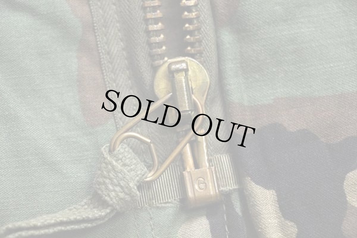 画像6: 80s 米軍 U.S.AIR FORCE パッチ付き ウッドランドカモ M-65 フィールドジャケット XS-R (6)