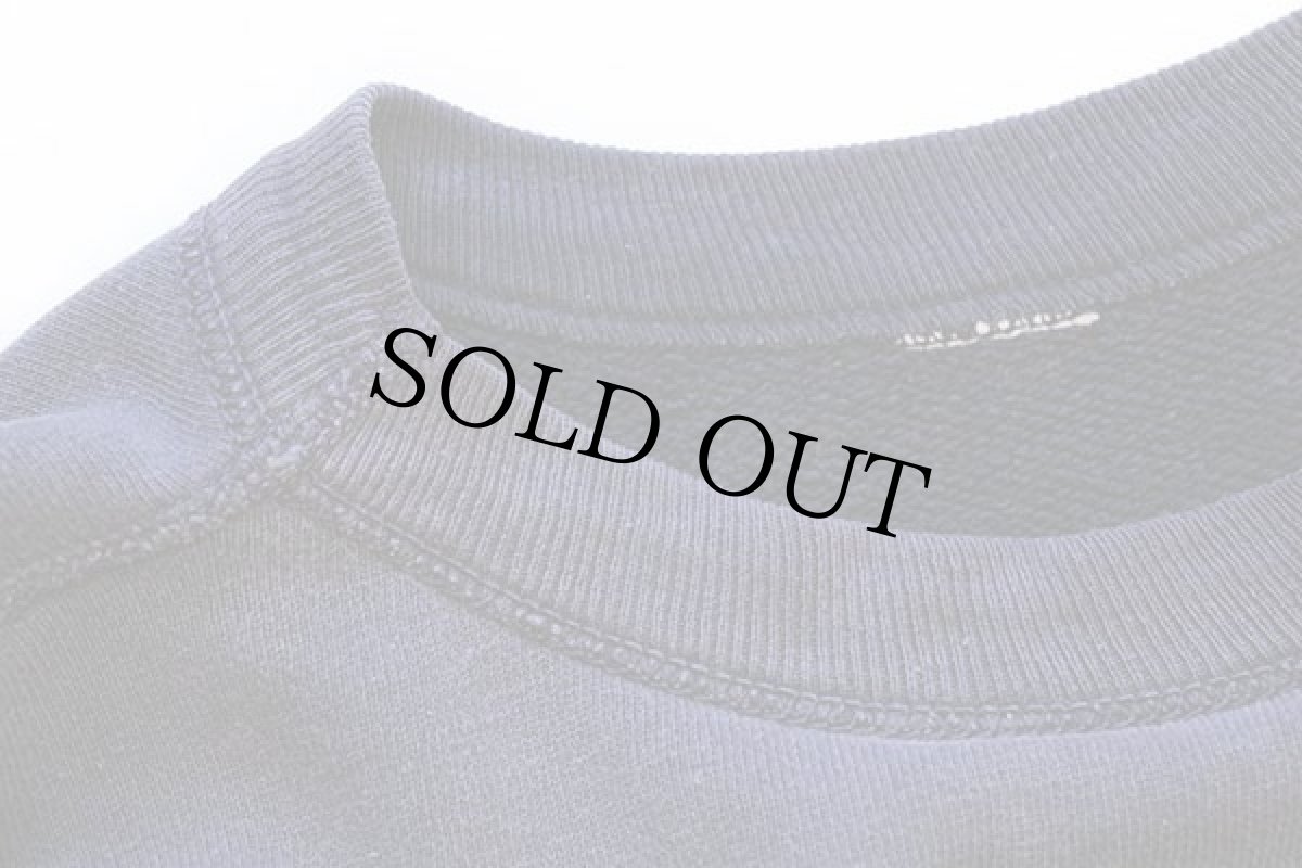 画像4: 50s UNKNOWN フラタニティ ひび割れプリント リブ長 コットン スウェット ナス紺 フェード (4)