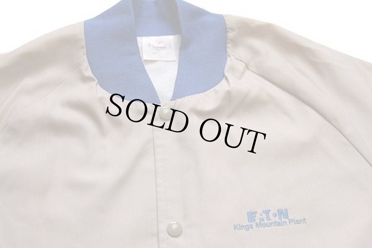 画像3: 80s USA製 AUBURN EATON 刺繍 ツートン 切り替え ジャケット カーキ×青 L (3)