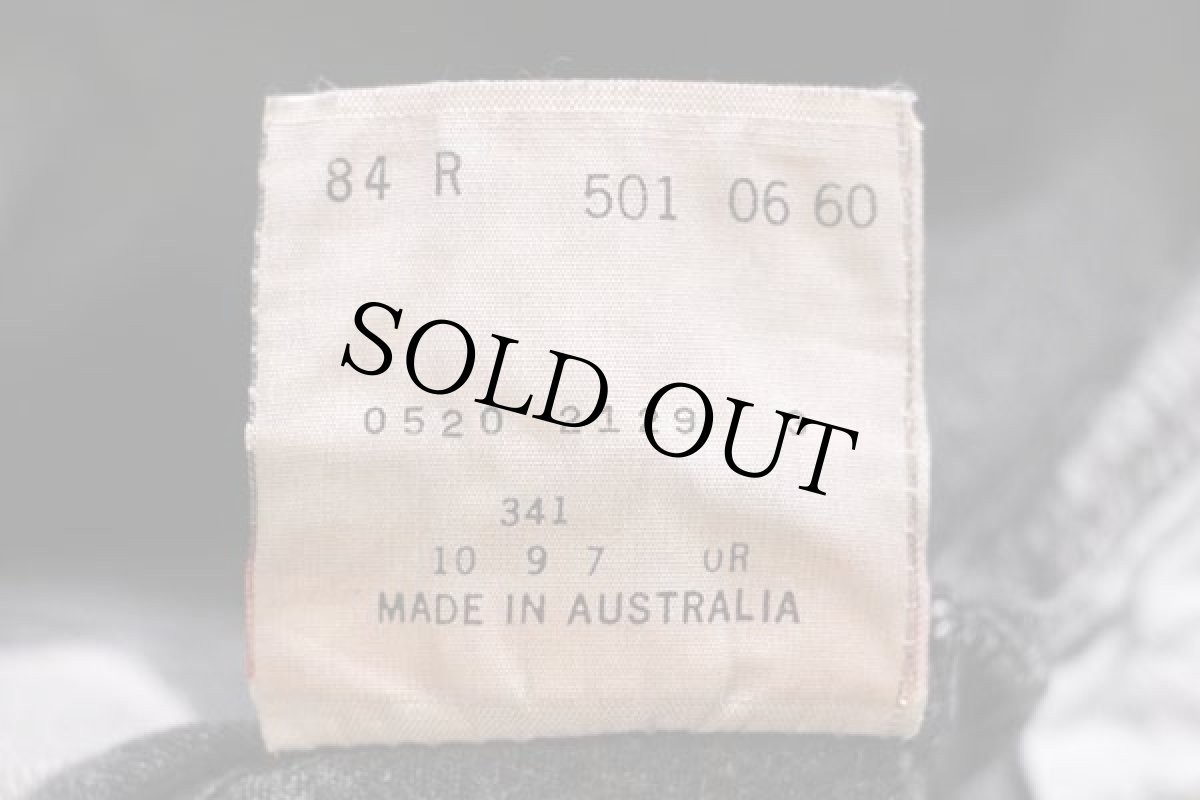 画像7: 90s オーストラリア製 Levi'sリーバイス 501 ブリーチ加工 ブラック デニムパンツ w33 L32 (7)