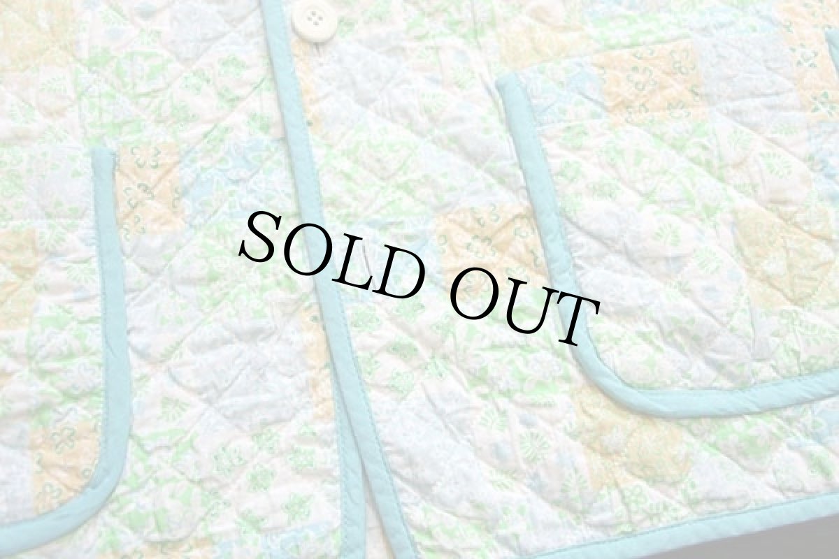 画像4: ビンテージ ハンドメイド 小花柄 パッチワーク柄×ランダムストライプ リバーシブル キルティングジャケット (4)