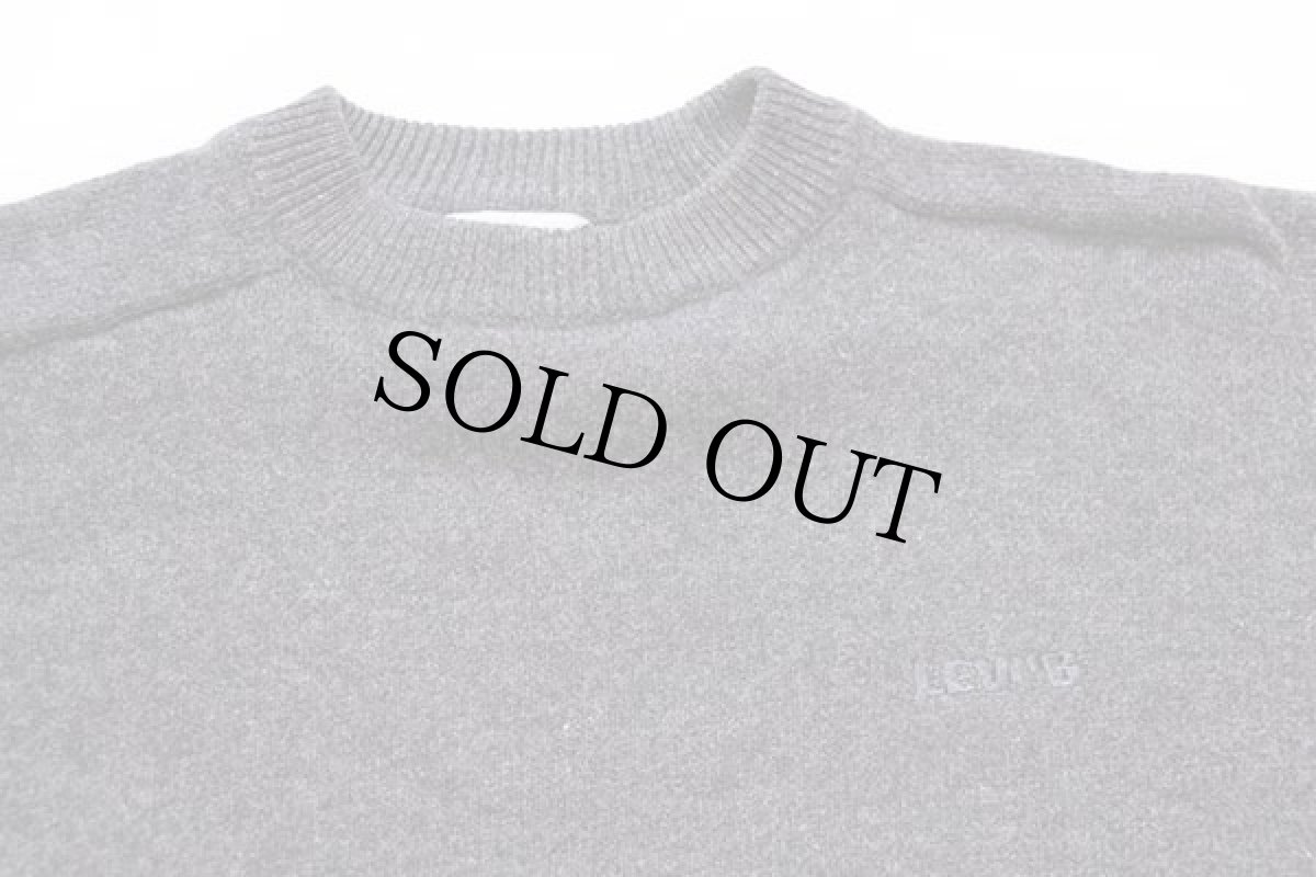 画像3: 90s イタリア製 Levi'sリーバイス ワンポイント サドルショルダー ラムウールニット セーター チャコールグレー M★ユーロ (3)