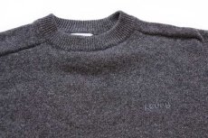 画像3: 90s イタリア製 Levi'sリーバイス ワンポイント サドルショルダー ラムウールニット セーター チャコールグレー M★ユーロ (3)