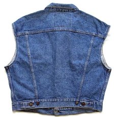 画像2: 90s USA製 Levi'sリーバイス 70598 デカパッチ カットオフ デニムベスト 4ポケット M (2)