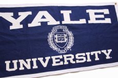 画像1: 80s USA製 Collegiate Pacific YALE UNIVERSITY フロッキープリント フェルト ペナント 紺×白 (1)