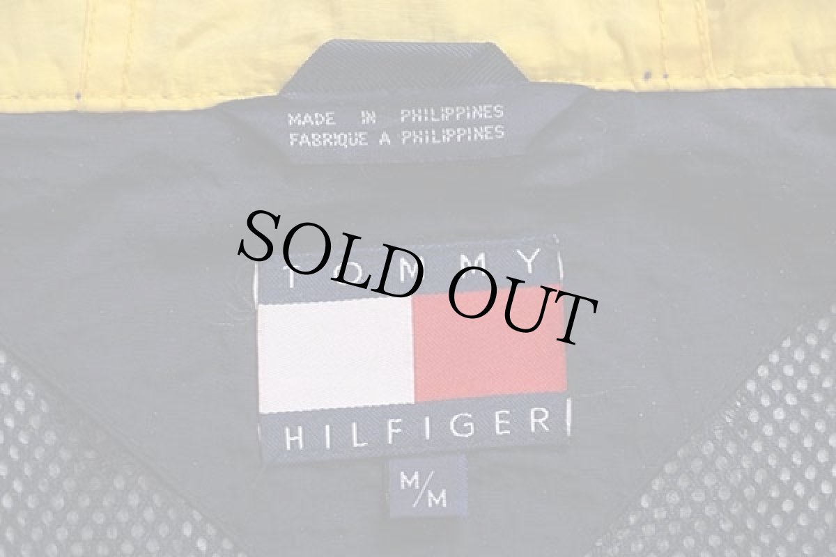 画像4: 90s TOMMY HILFIGERトミーヒルフィガー SAILING GEAR セーリング ロゴ パッチ付き マルチカラー 切り替え ナイロンパーカー (4)