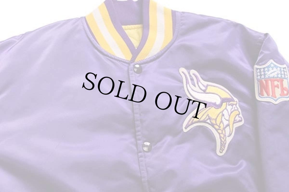 画像3: 90s USA製 STARTERスターター NFL MINNESOTA VIKINGS キルティングライナー ナイロンスタジャン 紫 M (3)