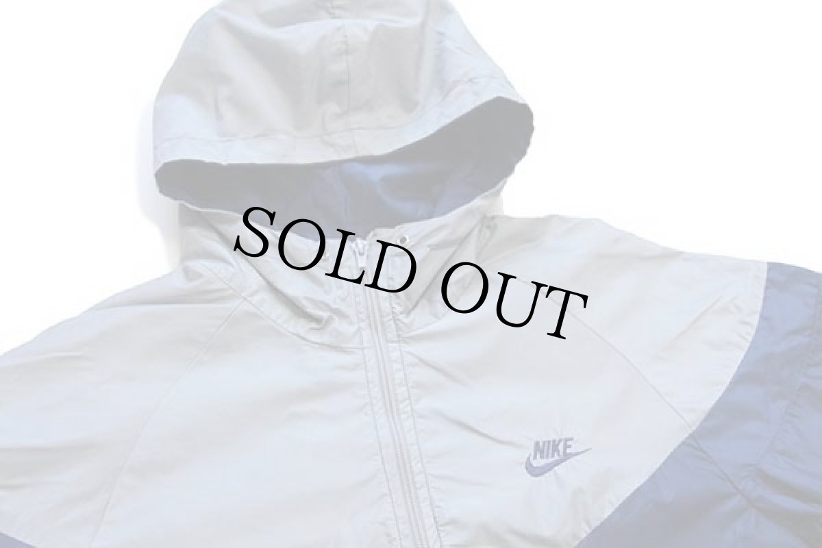 画像3: 80s 英国製 NIKEナイキ ワンポイント ツートン 切り替え ナイロンパーカー 紺×グレー M (3)