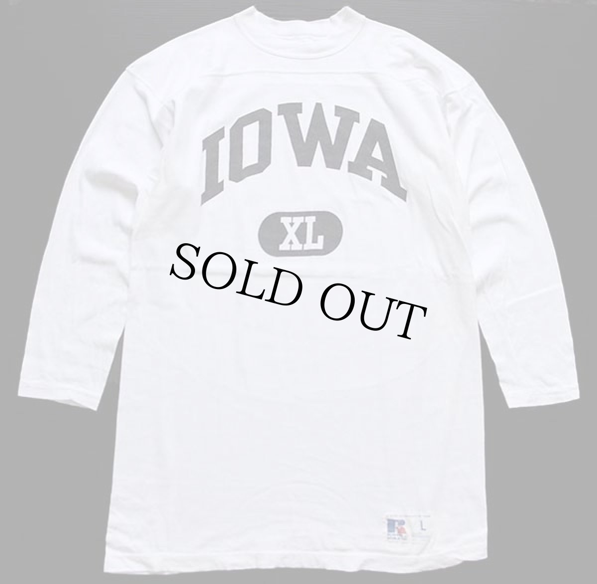 画像1: 90s USA製 RUSSELLラッセル IOWA コットン フットボールTシャツ 白 L (1)