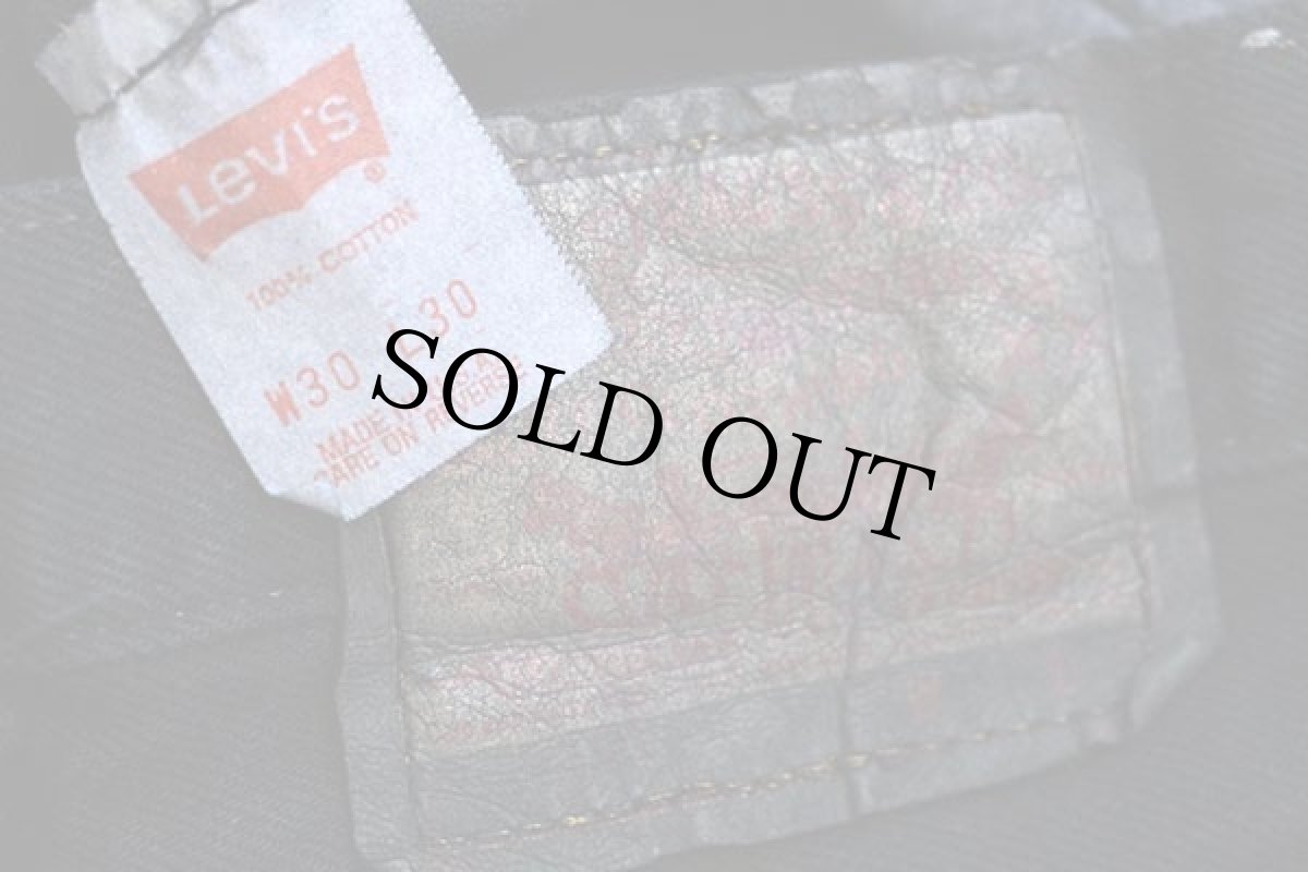 画像6: デッドストック★80s USA製 Levi'sリーバイス 501 後染め ブラック デニムパンツ w30 L30 (6)