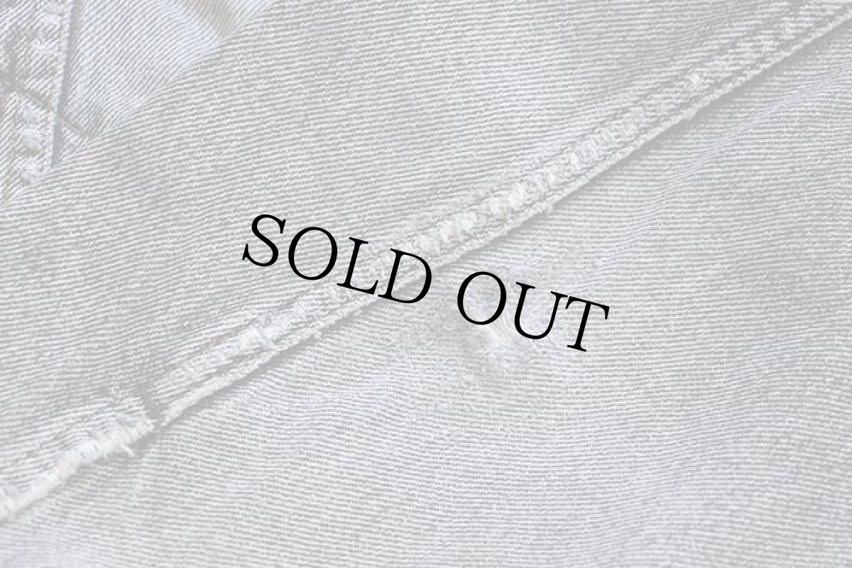 画像7: 90s Levi'sリーバイス 70503 先染め ブラック デニムジャケット 4ポケット ボロ L★ユーロ (7)