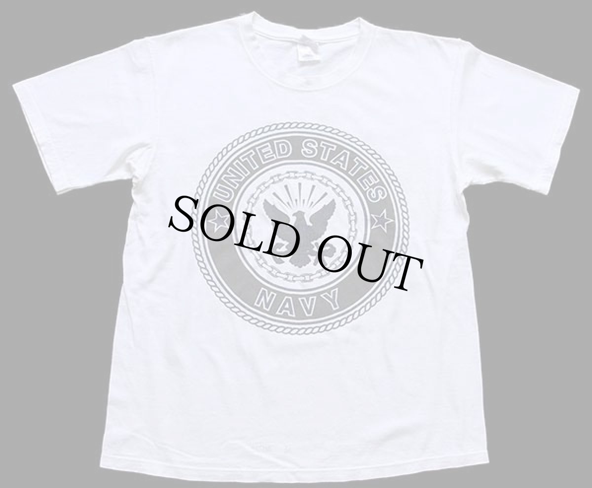 画像2: 00s USA製 U.S.NAVY 両面リフレクタープリント コットンTシャツ 白 M (2)