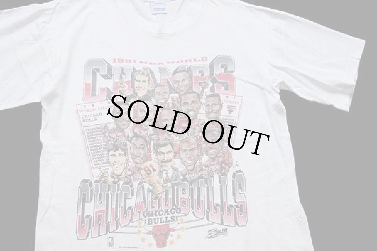 画像1: 90s SALEM 1991 NBA WORLD CHAMPS CHICAGO BULLS シカゴ ブルズ コットンTシャツ 白 M (1)