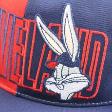 画像4: デッドストック★00s MLB CLEVELAND Indiansインディアンス×バッグスバニー刺繍 バイカラー ベースボールキャップ紺×赤 (4)