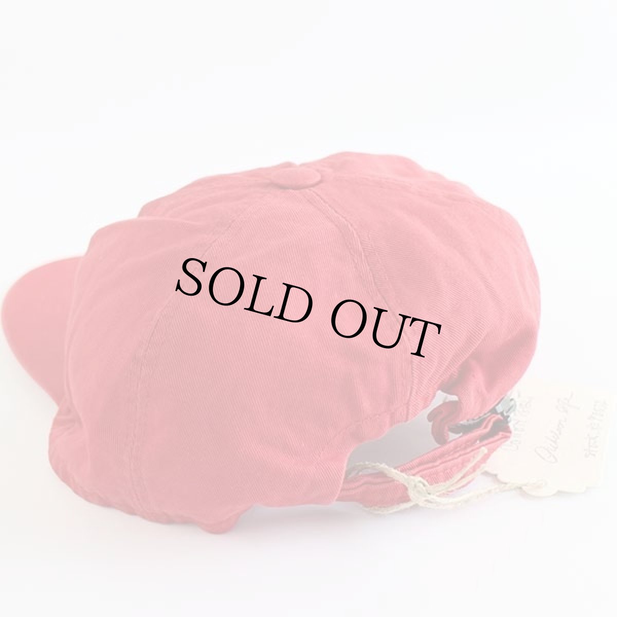 画像2: デッドストック★イタリア製 C.B.ATHLETIC パッチ付き ロングビル USED加工 コットンキャップ 赤 M (2)