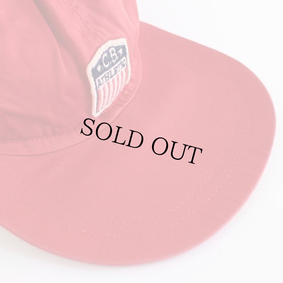 画像4: デッドストック★イタリア製 C.B.ATHLETIC パッチ付き ロングビル USED加工 コットンキャップ 赤 M (4)