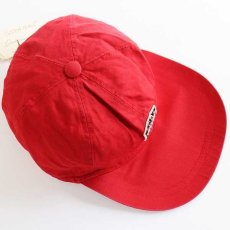 画像3: デッドストック★イタリア製 C.B.ATHLETIC パッチ付き ロングビル USED加工 コットンキャップ 赤 M (3)