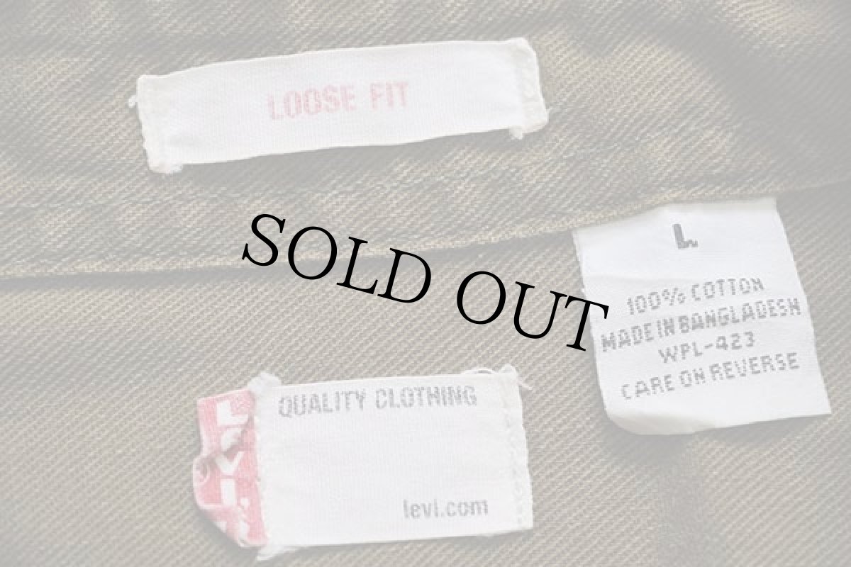 画像4: 00s Levi'sリーバイス LOOSE FIT カラーデニムシャツ オリーブ L (4)