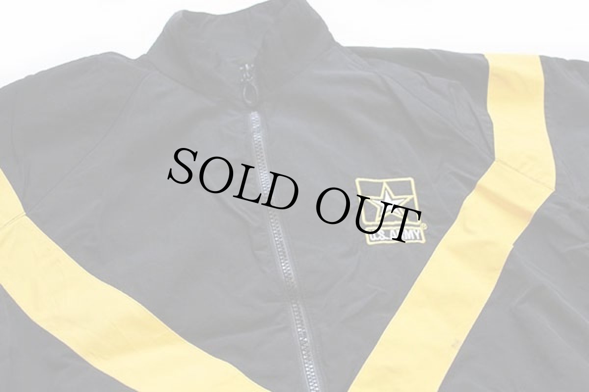 画像3: 16 米軍 U.S.ARMY APFU ロゴ刺繍 ナイロンジャケット 黒 S-S (3)