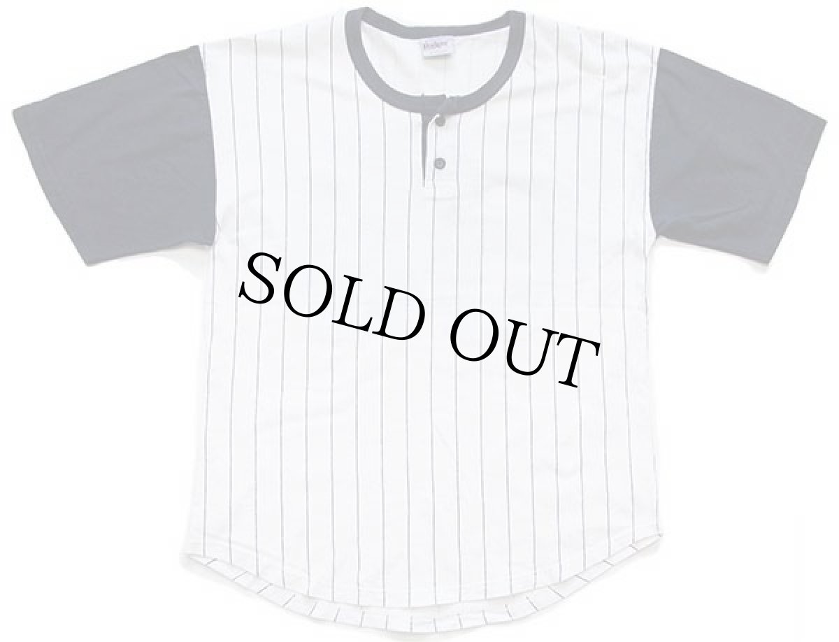 画像2: 90s USA製 Badger 99 ナンバリング ツートン ストライプ ヘンリーネック コットンTシャツ 白×紺 L (2)