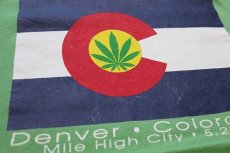 画像5: 00s Denver Colorado 州旗 ガンジャ コットンTシャツ 薄緑 XL (5)