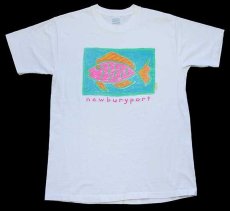 画像2: 90s USA製 newburyport フィッシュ 蛍光プリント アート コットンTシャツ 白 (2)