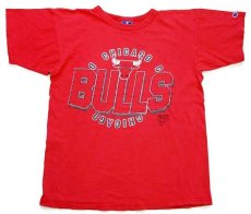 画像2: 90s USA製 Championチャンピオン NBA CHICAGO BULLS シカゴ ブルズ コットンTシャツ 赤 フェード L (2)