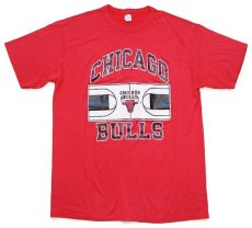 画像2: 80s USA製 Championチャンピオン NBA CHICAGO BULLS シカゴ ブルズ Tシャツ 赤 XL (2)