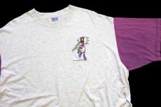 画像1: 90s USA製 FREEZE Warner Bros キャラクター 刺繍 ツートン コットンTシャツ オートミール×紫 (1)