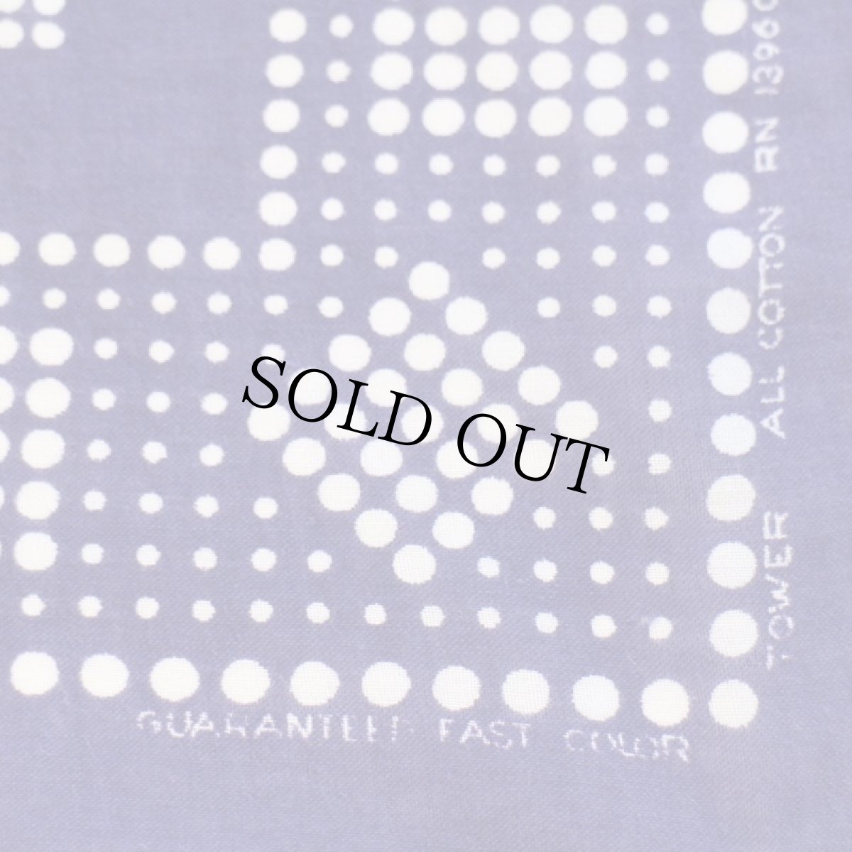 画像3: 60s TOWER GUARANTEED FAST COLOR RN13960 ドット柄 コットン バンダナ ナス紺★40 (3)