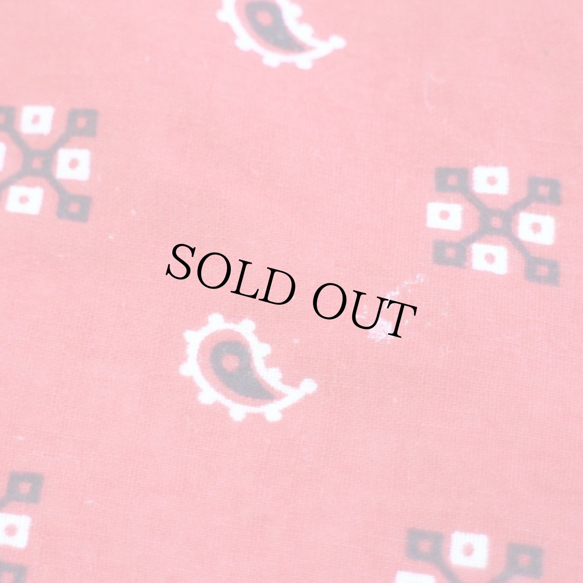 画像4: 60s TOWER GUARANTEED FAST COLOR RN13960 ペイズリー柄 コットン バンダナ 赤★81 (4)