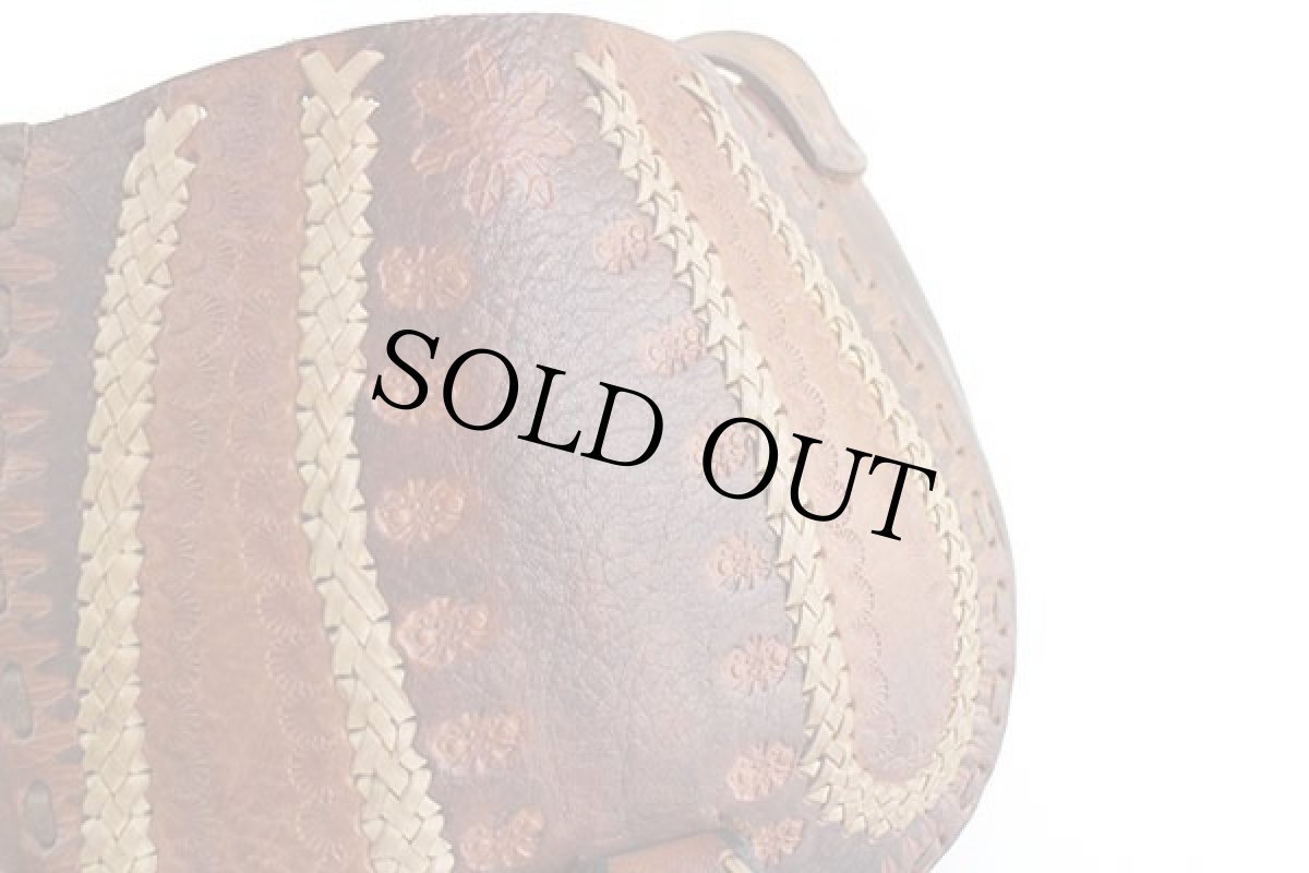 画像6: 80s 花柄 カービング & 編み込み 飾りステッチ レザー ショルダーバッグ 茶 (6)