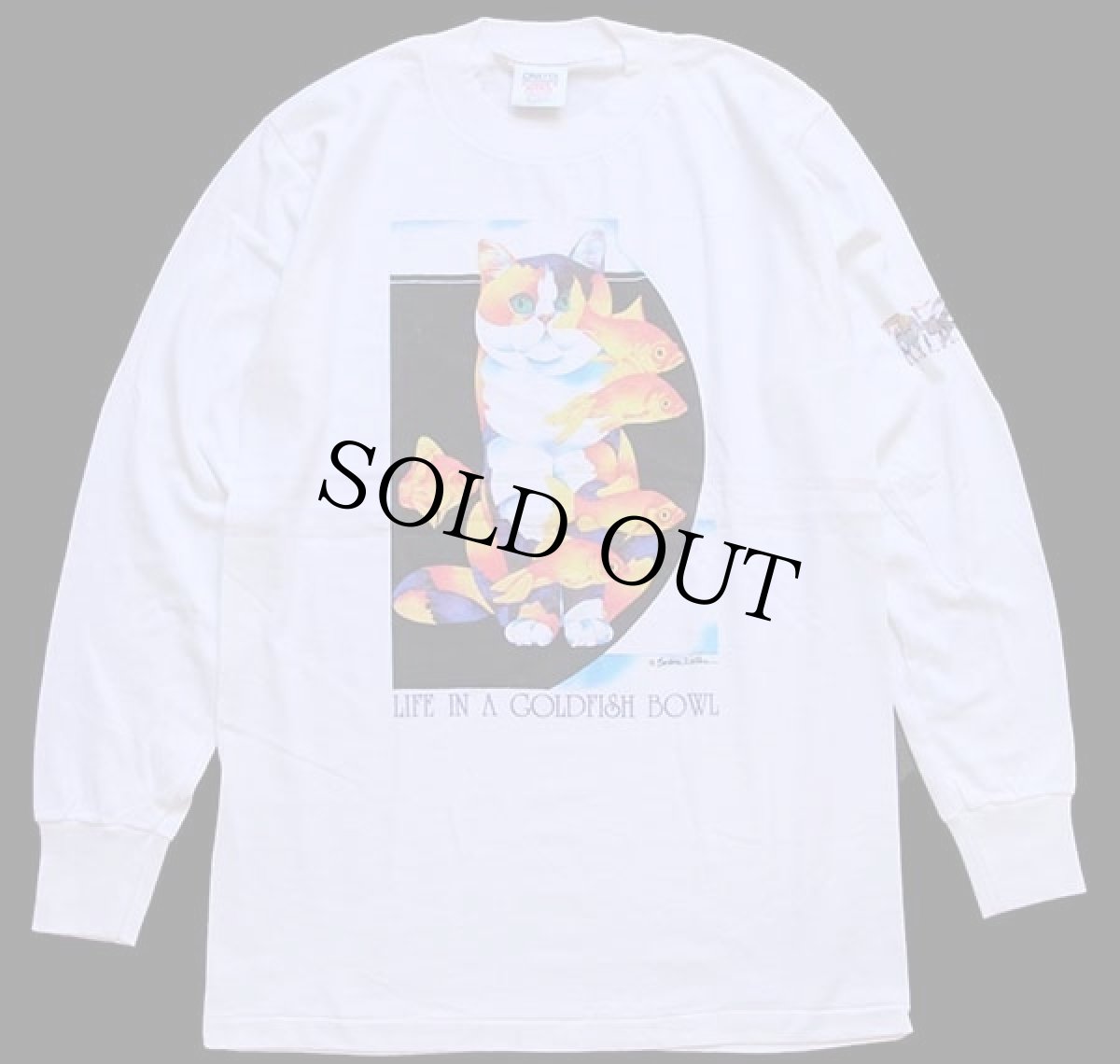 画像2: デッドストック★90s USA製 LIFE IN A GOLDFISH BOWL キャット 金魚 アニマル アート コットン 長袖Tシャツ 白 M★B (2)