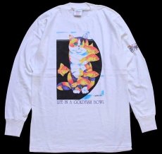 画像2: デッドストック★90s USA製 LIFE IN A GOLDFISH BOWL キャット 金魚 アニマル アート コットン 長袖Tシャツ 白 M★B (2)