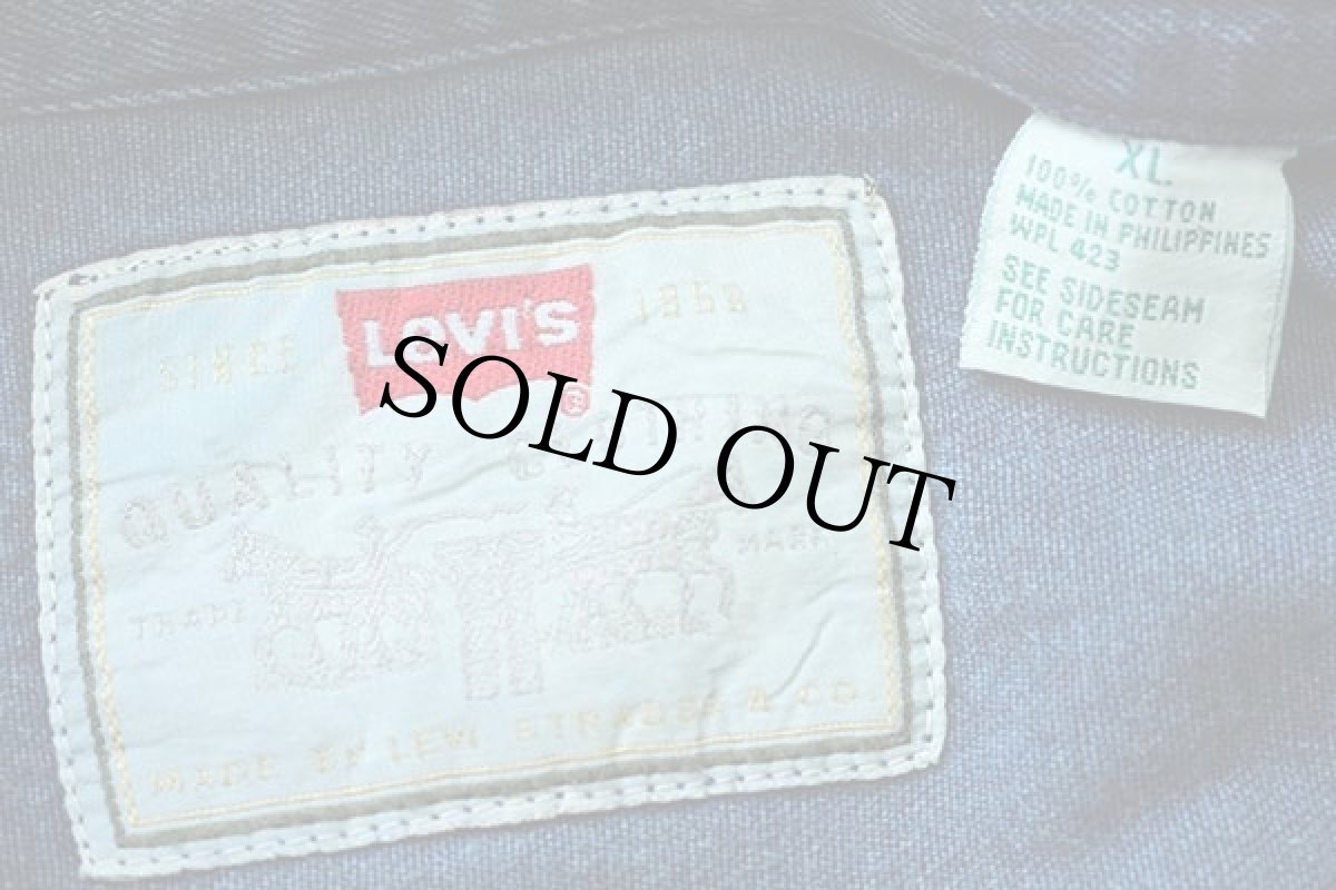 画像4: 90s Levi'sリーバイス カラーデニムシャツ 後染め 紺 XL (4)
