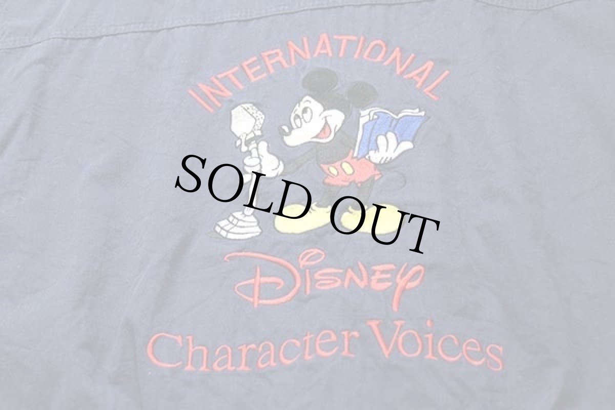 画像4: 90s USA製 DISNEYディズニー ミッキー マウス INTERNATIONAL Cgaracter Voices 刺繍 コットンジャケット 紺 XL (4)