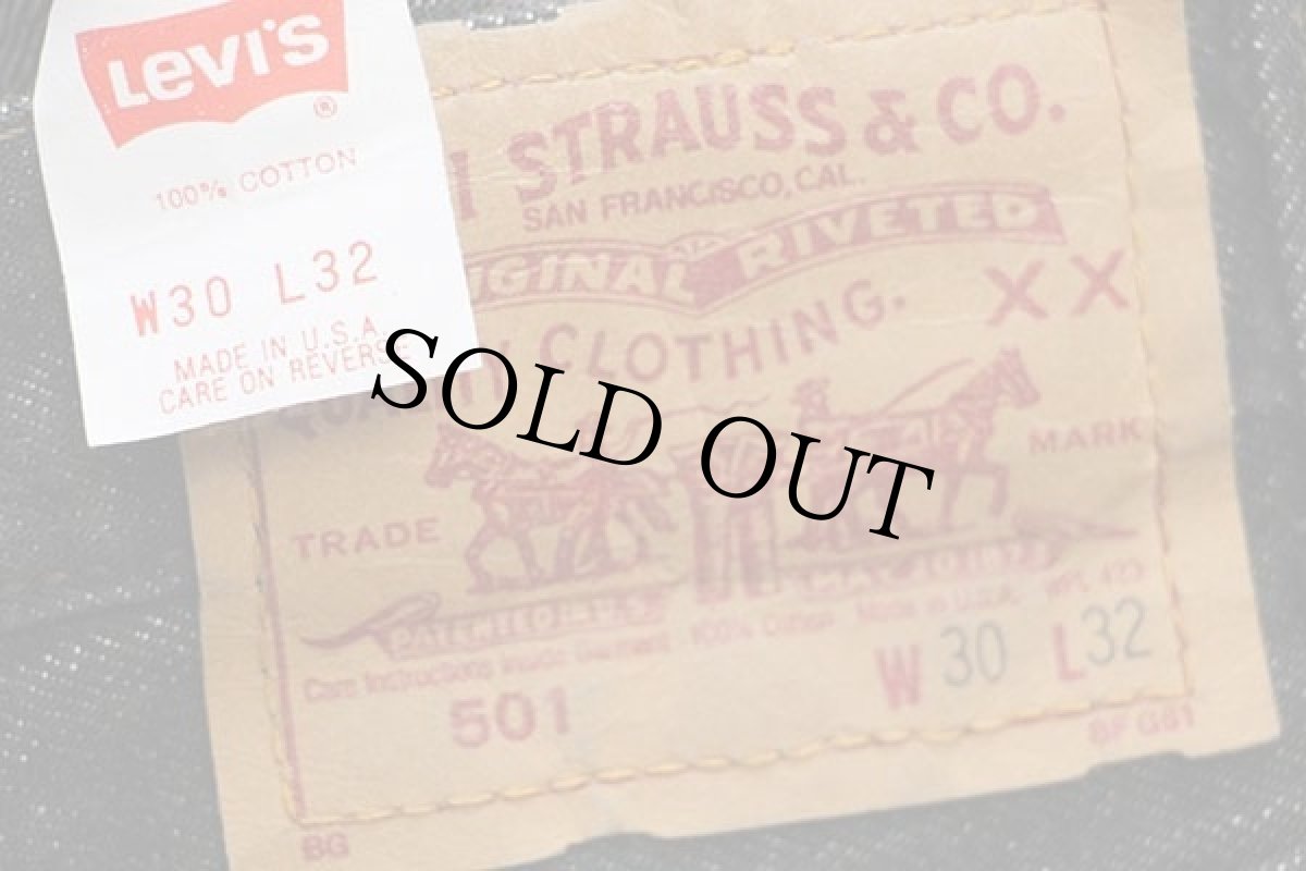 画像6: デッドストック★80s USA製 Levi'sリーバイス 501 先染め ブラック デニムパンツ w30 L32 (6)