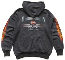 画像2: 90s 英国製 HARLEY-DAVIDSON ハーレー ダビッドソン ROMA ITALY フレイムス 両面プリント スウェットパーカー 炭黒 M★フーディー ファイヤーパターン (2)