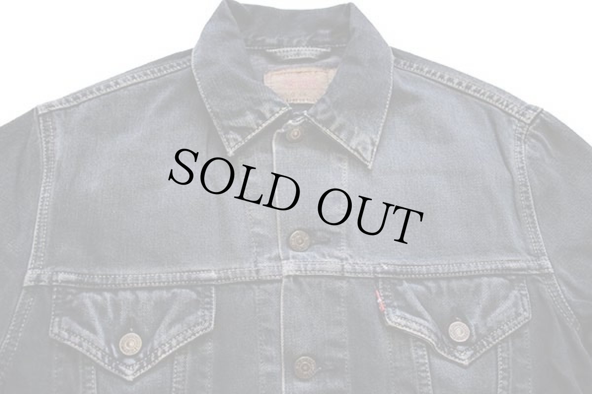 画像3: 00s Levi'sリーバイス 70500 後染め ブラック デニムジャケット フェード★ユーロ (3)