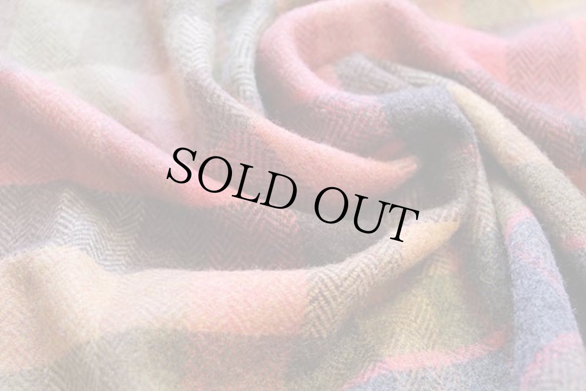 画像4: アイルランド製 AVOCA チェック ラムウール ブランケット (4)